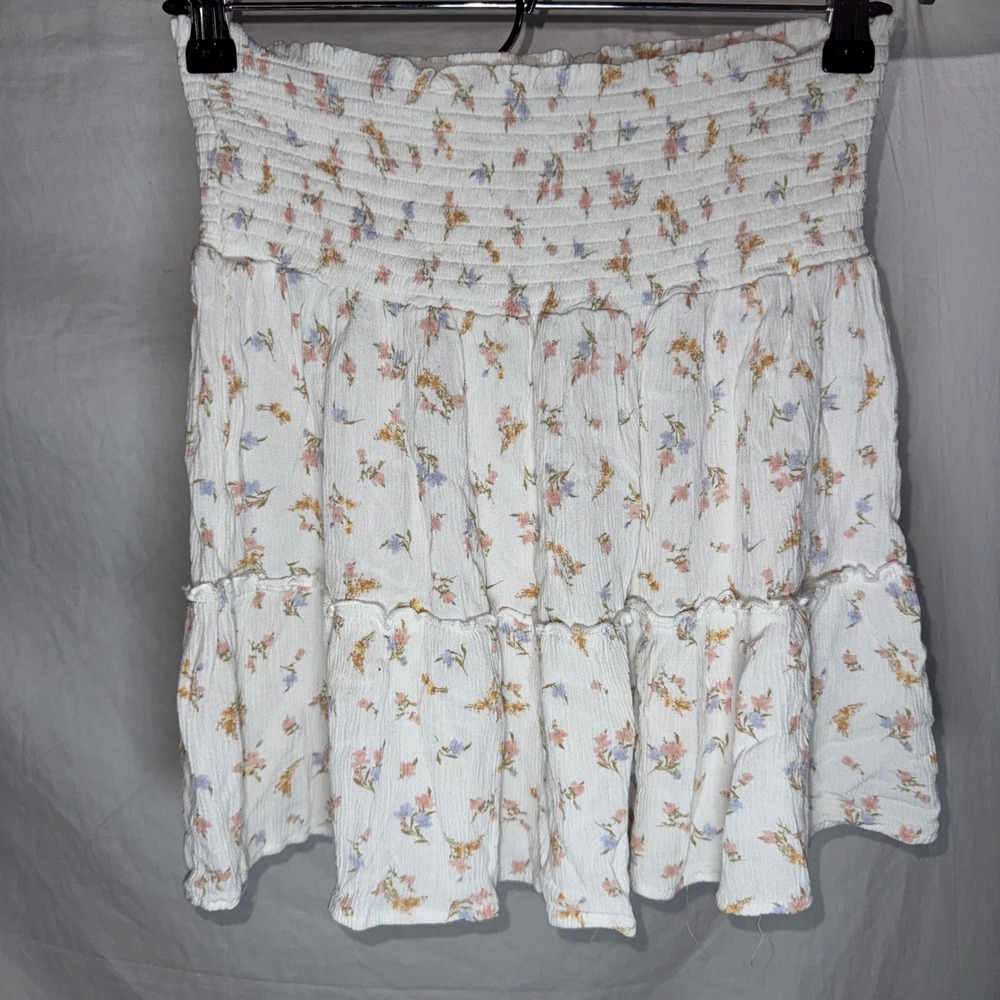 White Floral Smocked Cottagecore Mini Skirt Tiered Ruffle Pink Rose Size Large